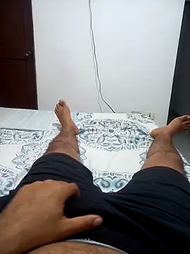 Snapshot of bonehur chatting on March 2026 05:22:02 AM bonehur online show from March 2026 05:22:02 AM