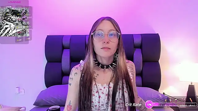 Snapshot of Siouxsie_cenobite chatting on December 2024 11:20:02 AM Siouxsie cenobite online show from December 2024 11:20:02 AM