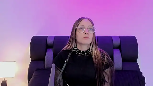 Snapshot of Siouxsie_cenobite chatting on January 2025 11:04:02 AM Siouxsie cenobite online show from January 2025 11:04:02 AM