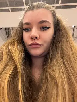 Holy Tereza online show from February 2026 03:50:01 PM