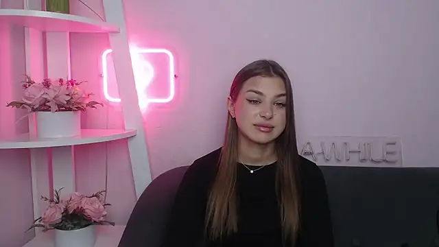 Snapshot of MilanaAngelAs chatting on November 2025 05:40:02 AM MilanaAngelAs online show from November 2025 05:40:02 AM