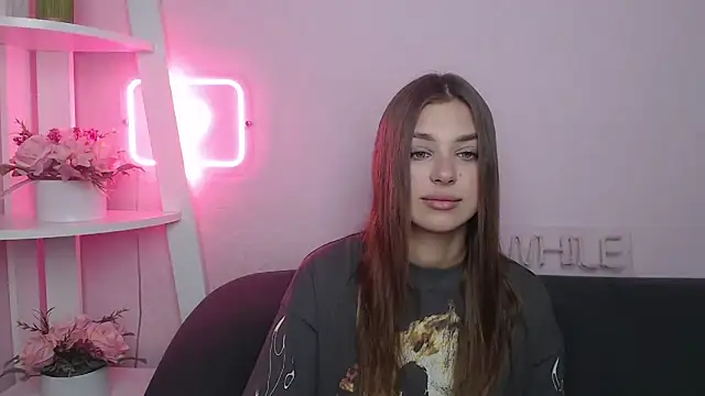 MilanaAngelAs online show from December 2025 05:47:01 AM