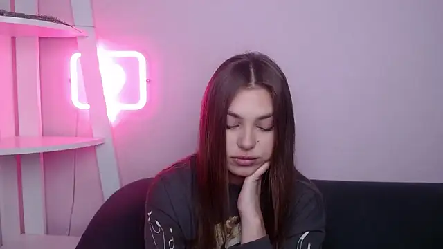 MilanaAngelAs online show from April 2026 07:37:02 PM