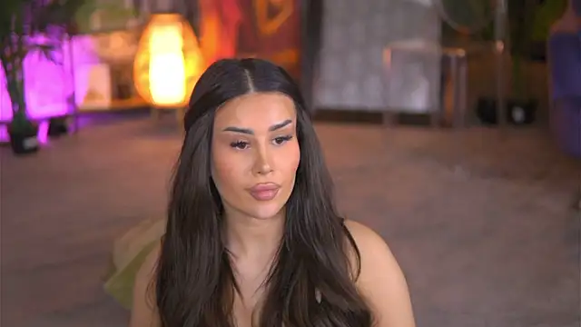 Snapshot of EvaZane chatting on January 2025 05:06:01 PM EvaZane online show from January 2025 05:06:01 PM