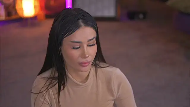 Snapshot of EvaZane chatting on February 2025 04:24:02 PM EvaZane online show from February 2025 04:24:02 PM