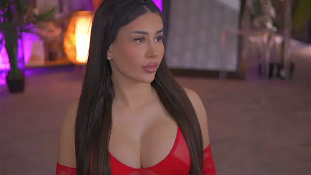 Snapshot of EvaZane chatting on February 2025 11:54:01 AM EvaZane online show from February 2025 11:54:01 AM