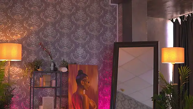 Snapshot of EvaZane chatting on March 2025 08:00:01 AM EvaZane online show from March 2025 08:00:01 AM