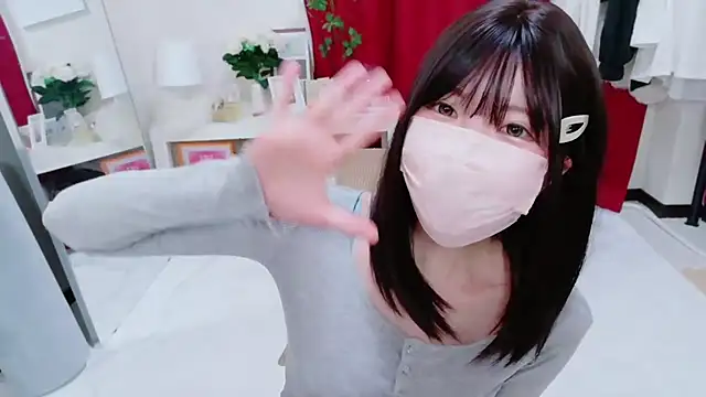 Snapshot of _mi_tsu_ki_ chatting on August 2026 07:07:02 AM mi tsu ki online show from August 2026 07:07:02 AM