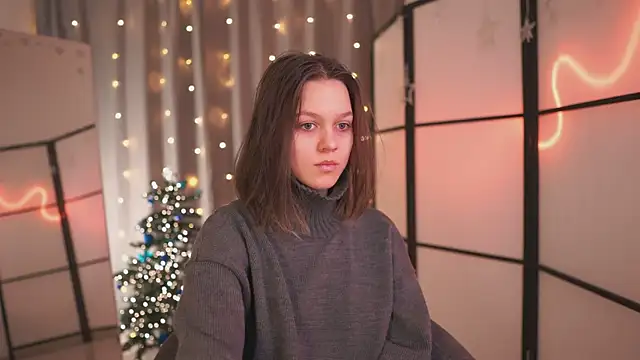 Addelin Moon online show from December 2024 04:06:01 PM