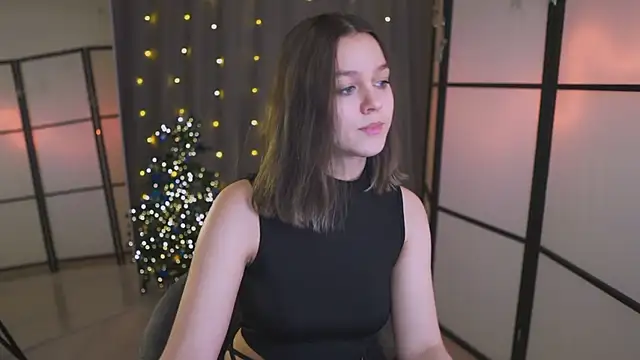 Addelin Moon online show from January 2025 04:06:01 PM