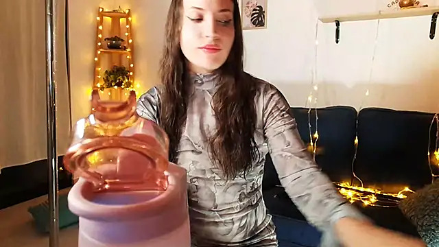 Melisa cream online show from January 2025 03:01:01 AM