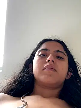 Snapshot of ViolettaSummer chatting on November 2025 03:27:02 PM ViolettaSummer online show from November 2025 03:27:02 PM