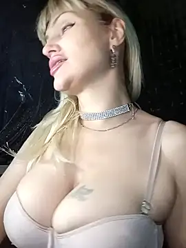 Freya Milf online show from November 2025 01:25:02 PM