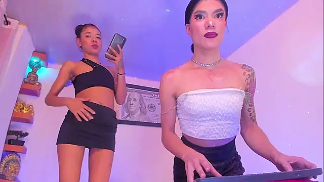 Snapshot of londoreales chatting on March 2026 08:31:02 AM londoreales online show from March 2026 08:31:02 AM