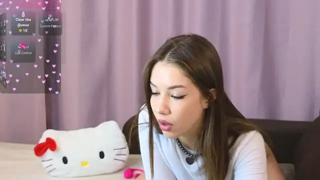 Snapshot of ellie_kramer chatting on September 2025 07:58:02 PM ellie kramer online show from September 2025 07:58:02 PM