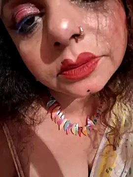 Snapshot of Maaya66 chatting on December 2024 06:20:01 PM Maaya66 online show from December 2024 06:20:01 PM