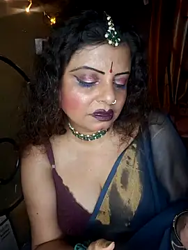 Snapshot of Maaya66 chatting on January 2025 05:45:02 PM Maaya66 online show from January 2025 05:45:02 PM