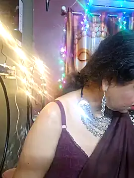 Snapshot of Maaya66 chatting on January 2025 06:12:02 PM Maaya66 online show from January 2025 06:12:02 PM