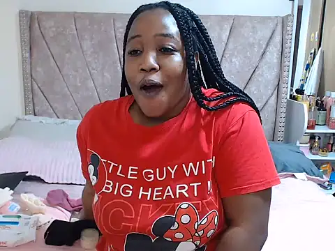 Snapshot of sheryl_me chatting on July 2026 06:11:02 AM sheryl me online show from July 2026 06:11:02 AM