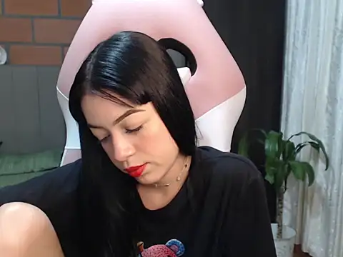 Snapshot of Caribbean_beauty_ chatting on February 2025 11:05:01 PM Caribbean beauty online show from February 2025 11:05:01 PM