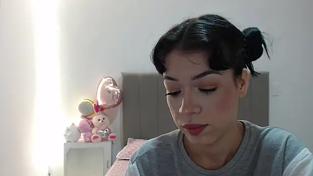 Snapshot of Caribbean_beauty_ chatting on October 2025 03:07:01 AM Caribbean beauty online show from October 2025 03:07:01 AM