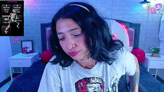 Snapshot of REDHOTTER_ chatting on March 2026 07:42:01 PM REDHOTTER online show from March 2026 07:42:01 PM