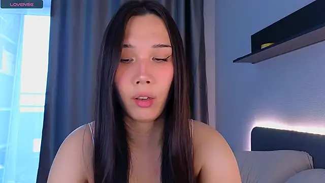 Snapshot of Kaia_Sunshine_Mia chatting on June 2026 02:52:01 PM Kaia Sunshine Mia online show from June 2026 02:52:01 PM