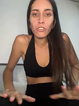 Snapshot of lupitta_1 chatting on April 2026 02:20:01 AM lupitta 1 online show from April 2026 02:20:01 AM