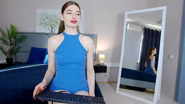 Snapshot of NicoleRosss chatting on November 2025 09:30:01 AM NicoleRosss online show from November 2025 09:30:01 AM