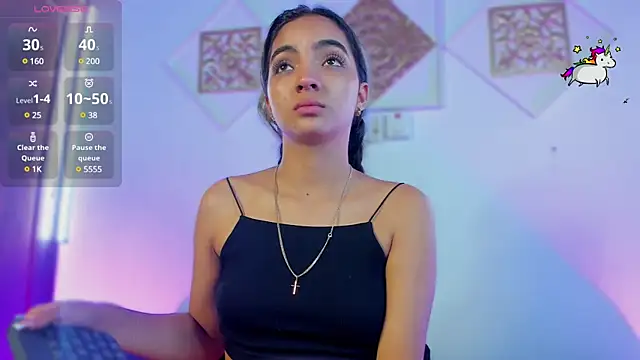 Snapshot of AdelineEvanss chatting on December 2024 08:57:02 AM AdelineEvanss online show from December 2024 08:57:02 AM