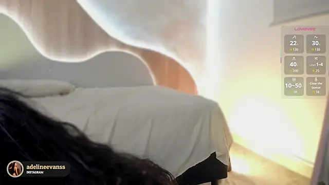 Snapshot of AdelineEvanss chatting on October 2025 08:49:02 PM AdelineEvanss online show from October 2025 08:49:02 PM