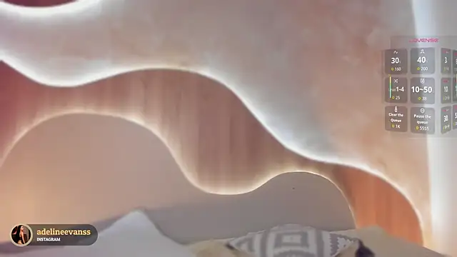 Snapshot of AdelineEvanss chatting on October 2025 09:27:01 PM AdelineEvanss online show from October 2025 09:27:01 PM