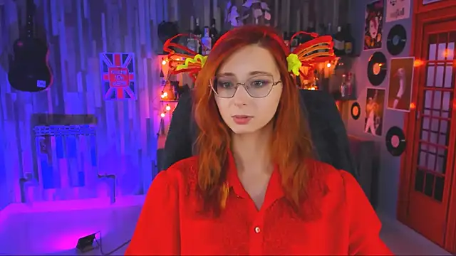 Snapshot of Orianna_Fox chatting on December 2024 03:54:02 PM Orianna Fox online show from December 2024 03:54:02 PM