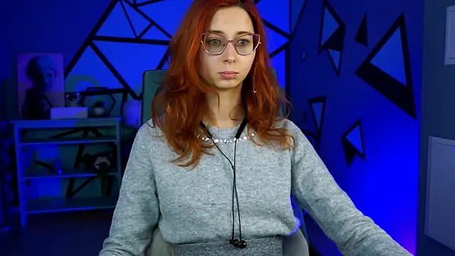 Snapshot of Orianna_Fox chatting on December 2024 09:06:02 AM Orianna Fox online show from December 2024 09:06:02 AM