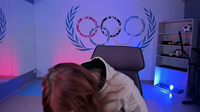 Snapshot of Orianna_Fox chatting on December 2024 09:19:02 AM Orianna Fox online show from December 2024 09:19:02 AM