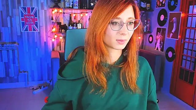 Snapshot of Orianna_Fox chatting on December 2024 12:16:02 PM Orianna Fox online show from December 2024 12:16:02 PM