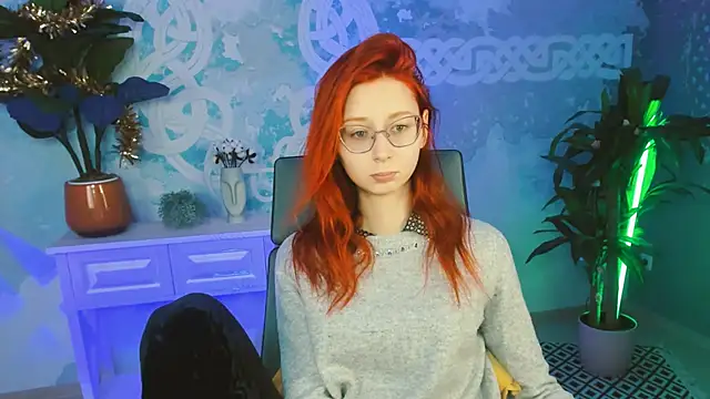 Snapshot of Orianna_Fox chatting on January 2025 09:04:02 AM Orianna Fox online show from January 2025 09:04:02 AM