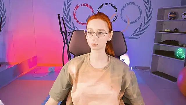 Snapshot of Orianna_Fox chatting on January 2025 12:17:02 PM Orianna Fox online show from January 2025 12:17:02 PM