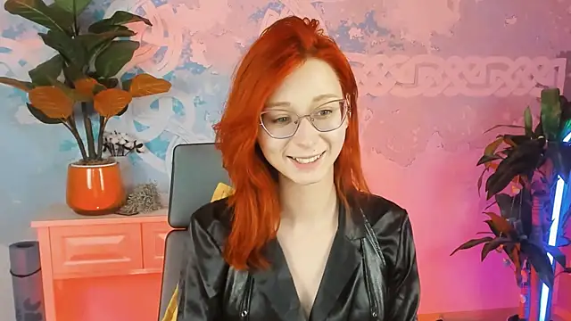 Snapshot of Orianna_Fox chatting on January 2025 06:52:01 PM Orianna Fox online show from January 2025 06:52:01 PM