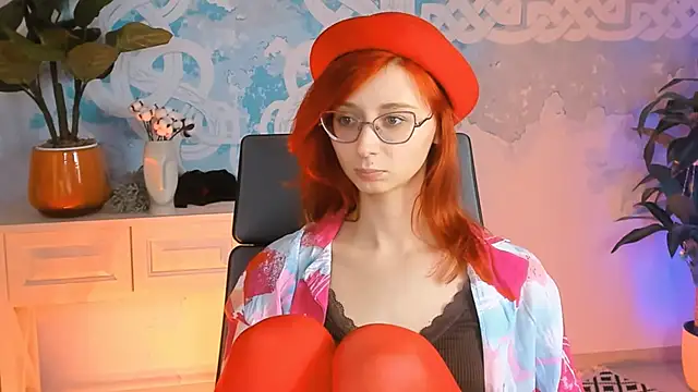 Snapshot of Orianna_Fox chatting on January 2025 07:18:01 PM Orianna Fox online show from January 2025 07:18:01 PM