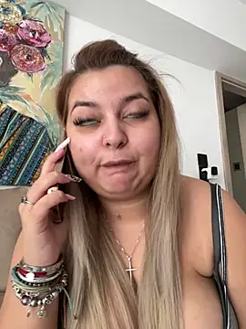 AllysonK online show from March 2025 12:41:02 PM