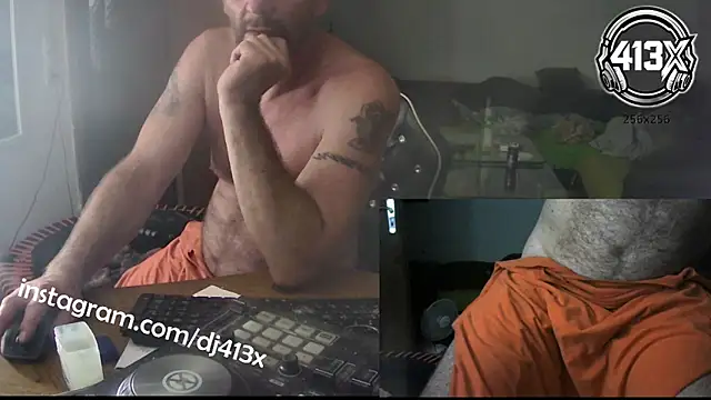 Snapshot of rosaeichel chatting on June 2026 02:34:01 AM rosaeichel online show from June 2026 02:34:01 AM