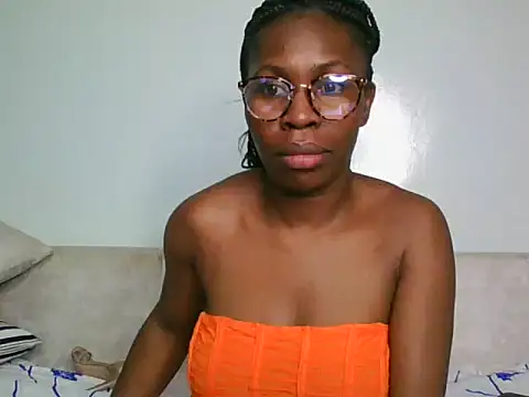 lisaa544 online show from September 2025 11:37:02 AM