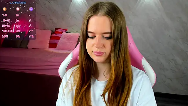 Snapshot of Betany_Foks chatting on March 2026 12:25:02 AM Betany Foks online show from March 2026 12:25:02 AM