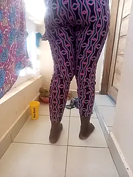 zainabsmile online show from April 2026 09:07:02 AM