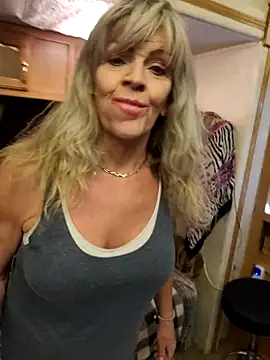 annika lately online show from September 2025 02:13:01 AM