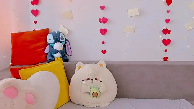 Snapshot of Tori_the_witch chatting on April 2026 07:45:01 AM Tori the witch online show from April 2026 07:45:01 AM