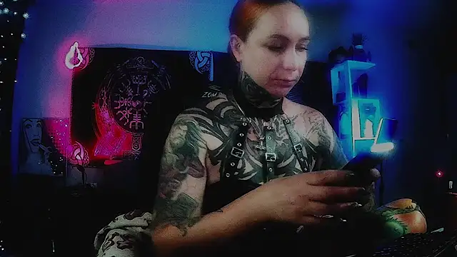 Snapshot of miss_jenna_lovee chatting on June 2026 12:44:02 AM miss jenna lovee online show from June 2026 12:44:02 AM