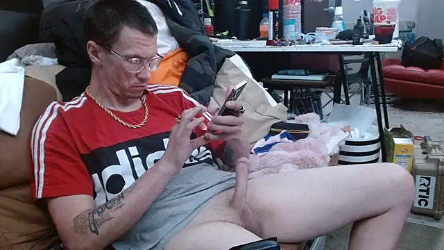 Hatchetwound6969 online show from April 2026 02:14:01 AM