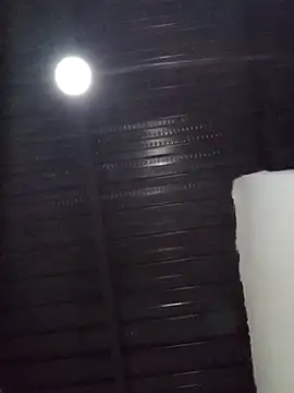 KarameloVzla online show from November 2025 02:12:01 AM